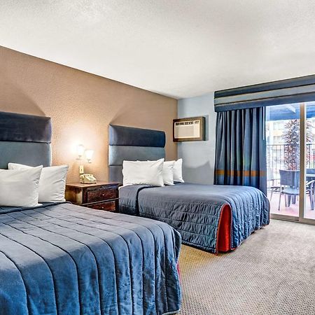 Travelodge By Wyndham Las Vegas Center Strip Екстериор снимка